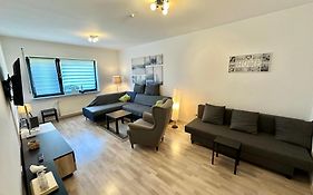 Ferienwohnungen Akh Home
